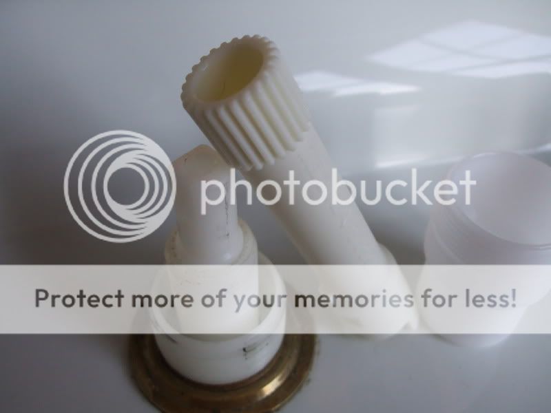 Replacing Moen Roman Tub Faucet - How To Get Out Old Hardware? | DIY Forums